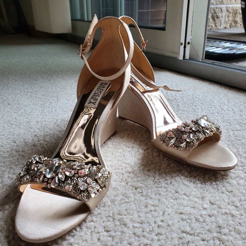 Badgley Mischka wedges